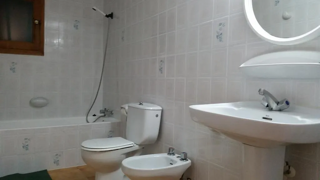 ** Apartmanhotel Apartamentos Vista Al Puerto San Antonio Spanyolország