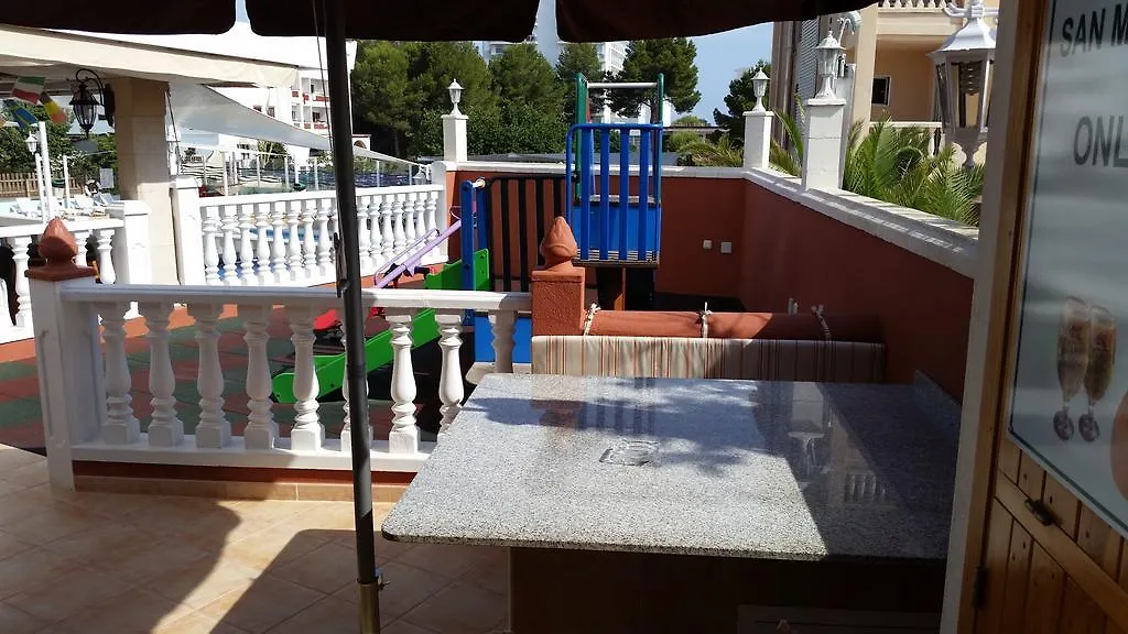 Apartmanhotel Apartamentos Vista Al Puerto San Antonio