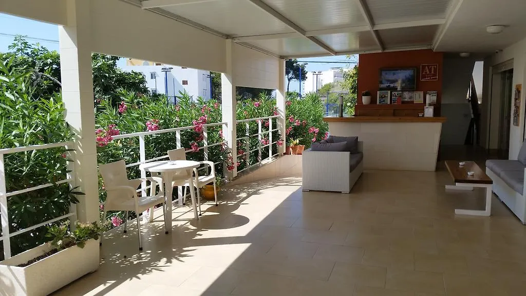 Apartamentos Vista Al Puerto San Antonio  2*, San Antonio (Ibiza)