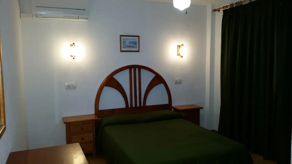 Apartamentos Vista Al Puerto San Antonio  2*, San Antonio (Ibiza) Španělsko